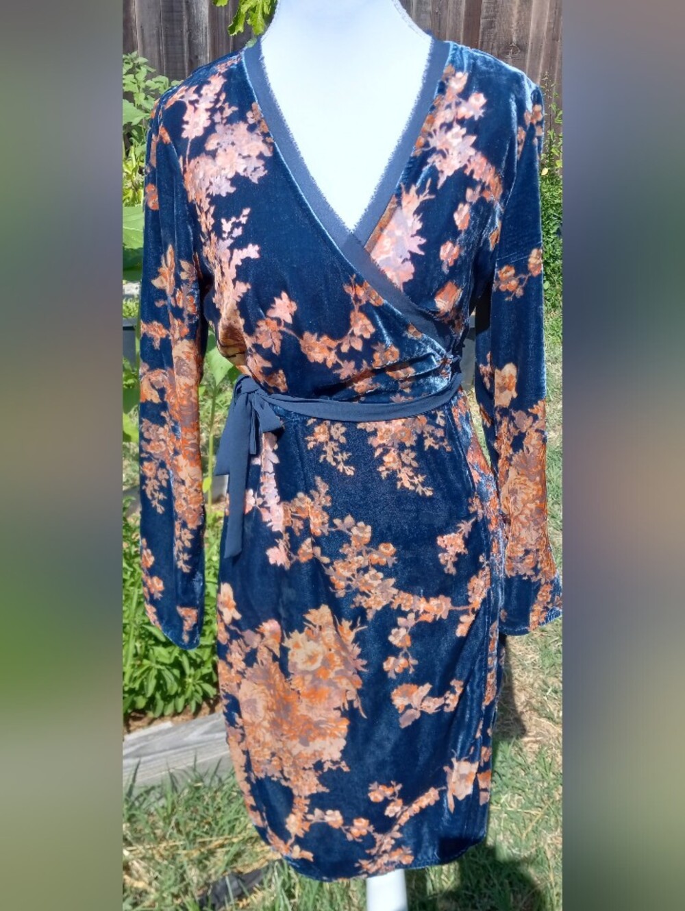 Anthropologie Eri+ Ali Blue Burnout Velvet Wrap Dress with Orange Floral Print